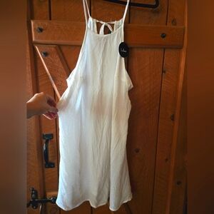 ✨ NWT Lulu’s White Linen Strappy Swimsuit Cover Up – Size Small ✨